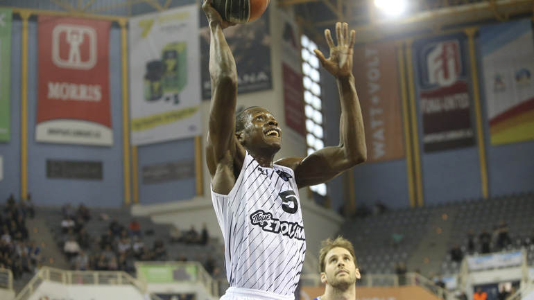 Ψηλότερα ο ΠΑΟΚ, 92-87 το Λαύριο