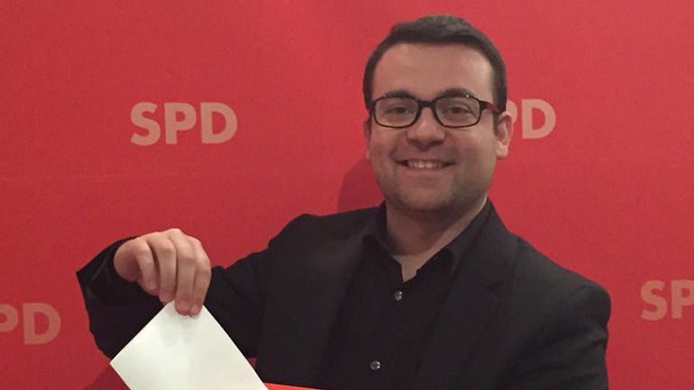 Γερμανία: Ο Έλληνας δήμαρχος με το… δύσκολο όνομα Γερμανία: Ο Έλληνας δήμαρχος με το… δύσκολο όνομα