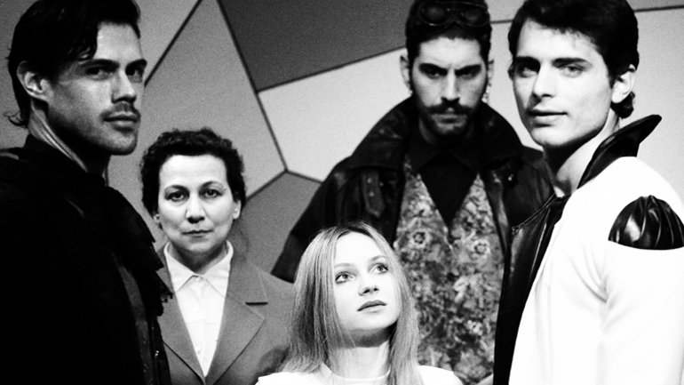 «Ευ-γενιά» στο Θέατρο Μορφές Έκφρασης