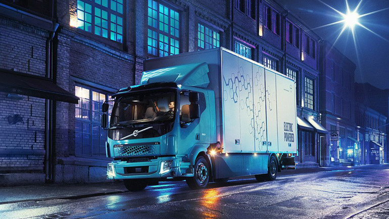 Στους δρόμους το πρώτο ηλεκτροκίνητο φορτηγό της Volvo Στους δρόμους το πρώτο ηλεκτροκίνητο φορτηγό της Volvo
