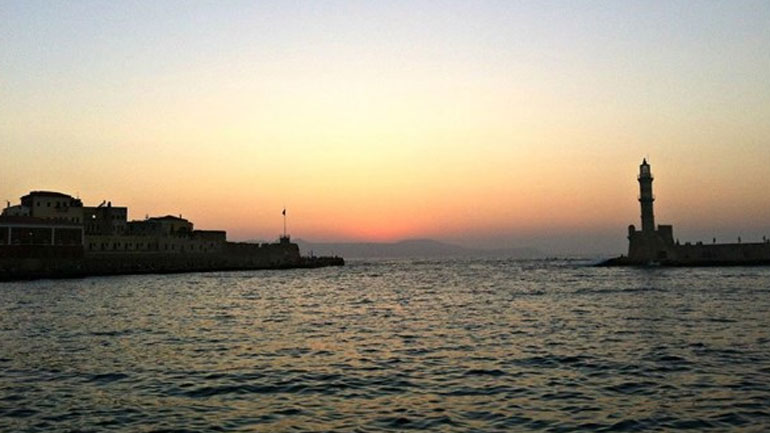 «Κλείνει» για τα οχήματα το Ενετικό Λιμάνι των Χανίων