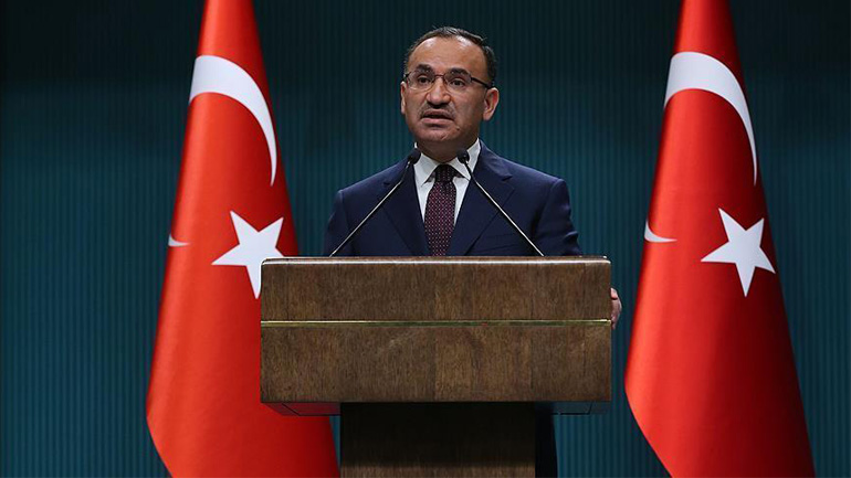 Επιμένει η Άγκυρα: «Αυτοί ύψωσαν τη σημαία και εμείς την κατεβάσαμε»