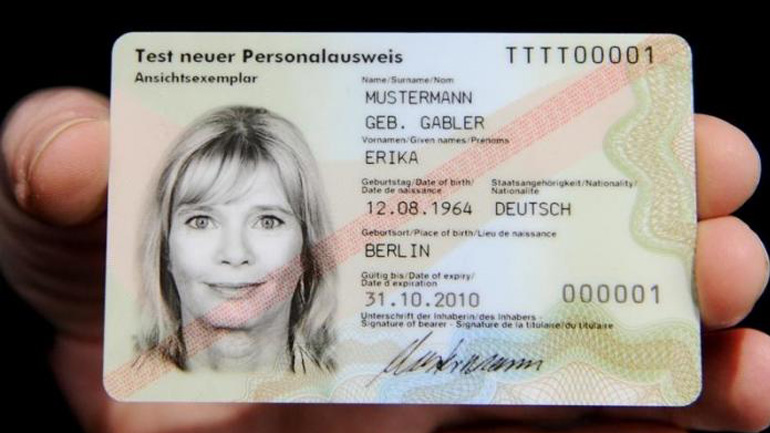 Νέες ταυτότητες για την καταπολέμηση της τρομοκρατίας προτείνει η Ευρωπαϊκή Επιτροπή