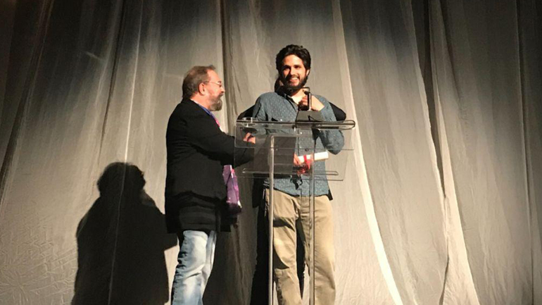 Στον Γιάννη Νιάρρο το θεατρικό βραβείο Δημήτρης Χορν