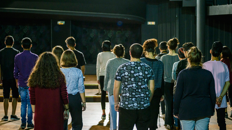 Η Εφηβική Σκηνή του Μικρού Εθνικού βρίσκει το σπίτι της στο Ισόγειο Rex