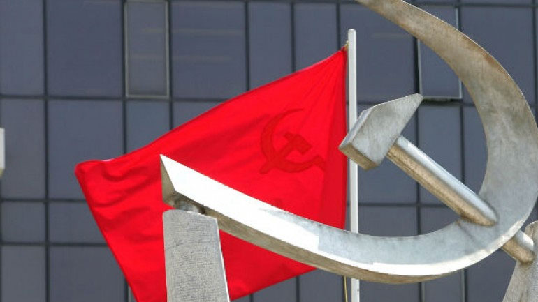 ΚΚΕ: «Η απελευθέρωση της ενέργειας θα οδηγήσει σε νέες αυξήσεις στα τιμολόγια και σε απολύσεις»