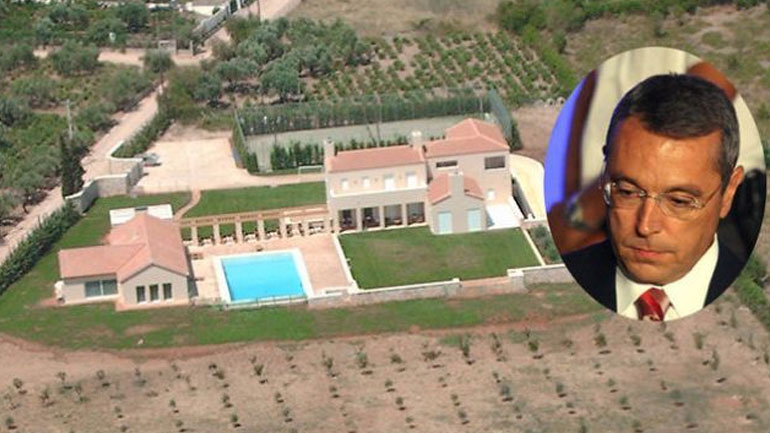 Στα χέρια της Τράπεζας Πειραιώς η βίλα του Αιμίλιου Λιάτσου