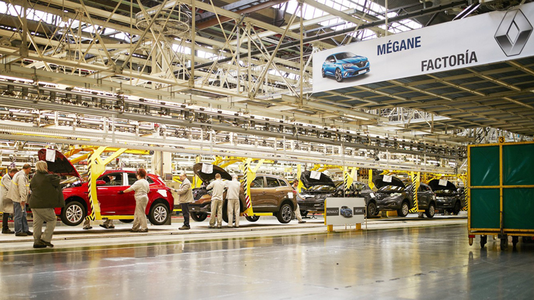 Αυτό το εργοστάσιο είναι ένα από τα μεγαλύτερα της Renault Αυτό το εργοστάσιο είναι ένα από τα μεγαλύτερα της Renault