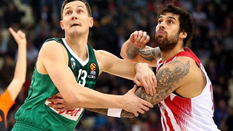 Ισοφάρισε σε 1-1 τη σειρά ο Ολυμπιακός, 79-68 τη Ζαλγκίρις