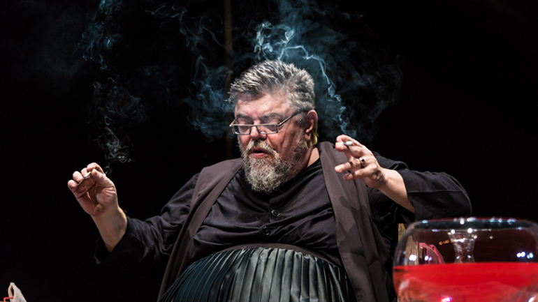 Ο Σταμάτης Κραουνάκης μελοποιεί Λόρκα στο Θέατρο Τέχνης