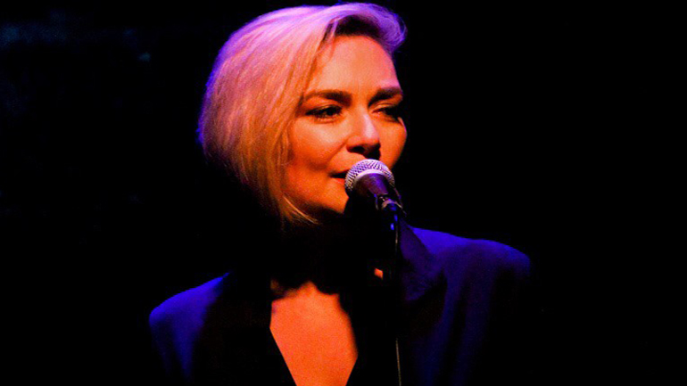 Η Ρίτα Αντωνοπούλου στη μουσική σκηνή «Σφίγγα»