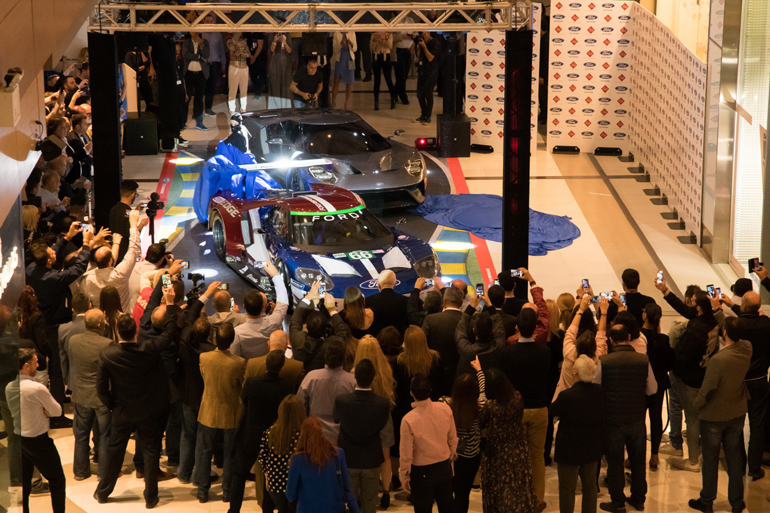 Όχι ένα αλλά δύο Ford GT έφερε στην Ελλάδα η ελληνική εισαγωγική εταιρεία...