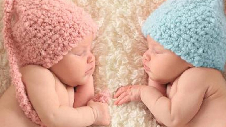 Πριν οδηγηθούμε σε εξωσωματική ενισχύουμε την «εκπαίδευση γονιμότητας»