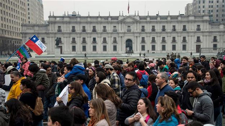 Χιλή: Διαδήλωση εναντίον του συστήματος κοινωνικών ασφαλίσεων της χώρας Χιλή: Διαδήλωση εναντίον του συστήματος κοινωνικών ασφαλίσεων της χώρας