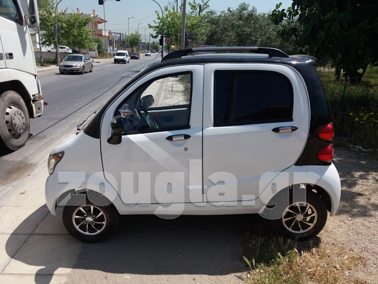 Το κοιτάζεις και αναρωτιέσαι τι μπορεί να είναι..