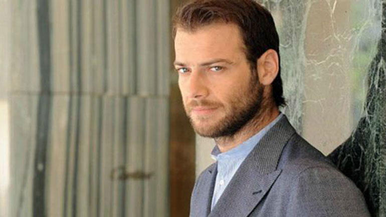 Ορέστης Τζιόβας: Μιλά για τον νέο του ρόλο στη σειρά «Έλα στη θέση μου»