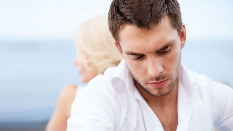 Πώς η υπογονιμότητα επηρεάζει την ψυχική υγεία και τις σχέσεις των ανδρών;