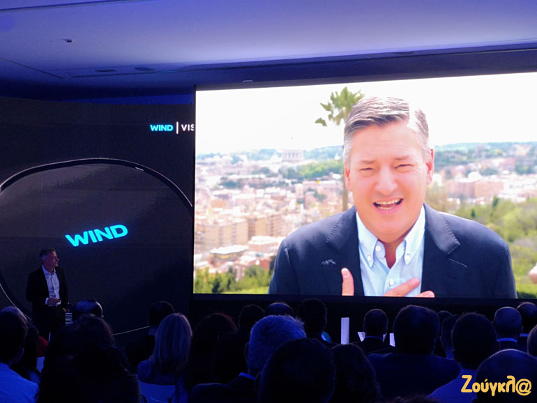 O Ted Sarandos, Chief Content Officer της Netflix, μιλά για τη συνεργασία με την WIND