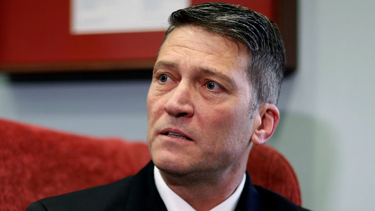 Ο γιατρός του Λευκού Οίκου απέσυρε την υποψηφιότητά του για το Υπουργείο Βετεράνων