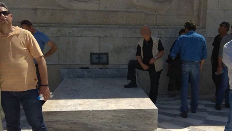 «Τουϊτέρατα» «Τουϊτέρατα»