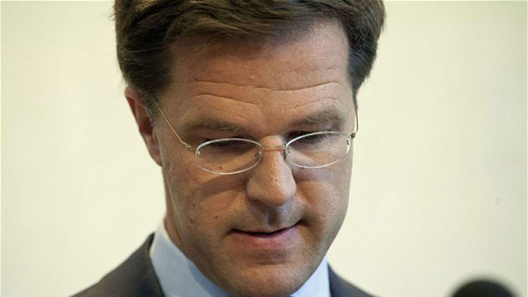 Ολλανδία: Σε δύσκολη θέση ο πρωθυπουργός Ρούτε