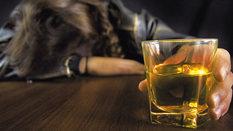 Μαθητές πήγαν σχολείο μεθυσμένοι