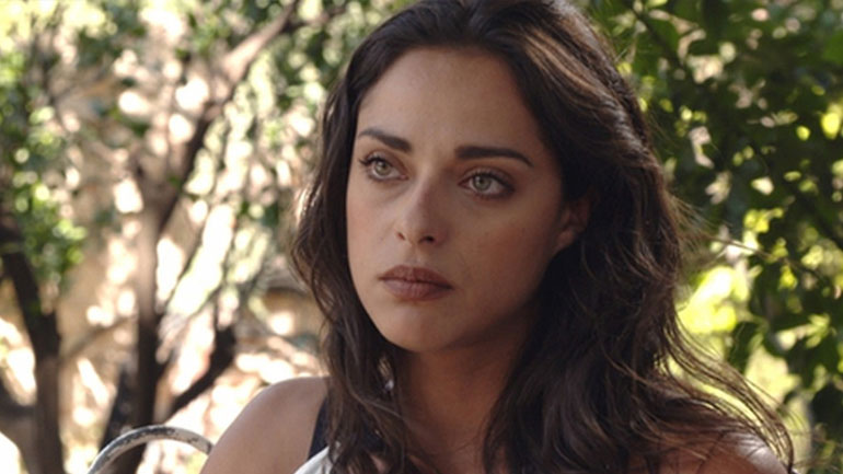 Έλα στη θέση μου: Η Ρενάτα καταθέτει την παραίτησή της