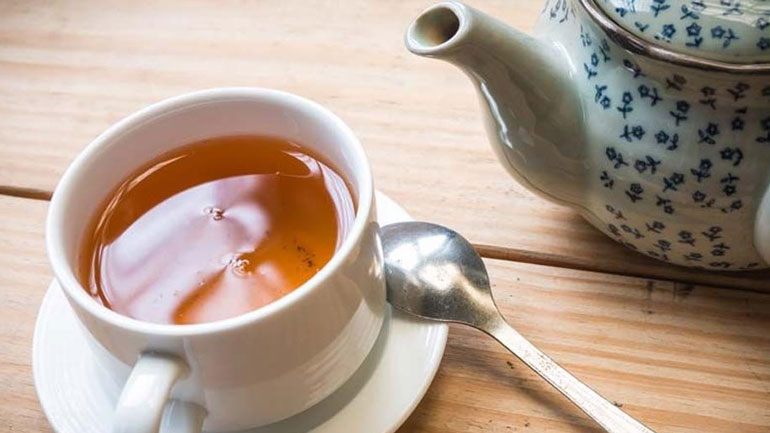 Ένα φλιτζάνι τσάι την ημέρα τον καρδιολόγο κάνει πέρα