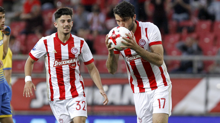 Ξέσπασε ο Ολυμπιακός, 4-0 τον Παναιτωλικό