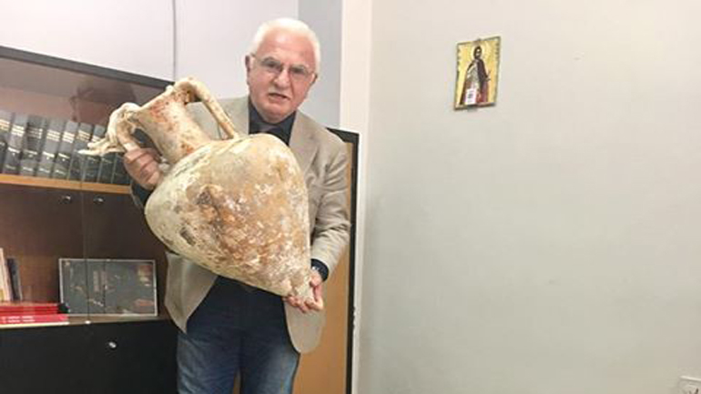 Σύλληψη αρχαιοκάπηλου δύτη στην Ηγουμενίτσα – Βρέθηκε στην κατοχή του αρχαιολογικός θησαυρός