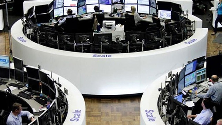 Κλειστές οι περισσότερες ευρωπαϊκές αγορές – Ενισχύεται ο FTSE στο Λονδίνο