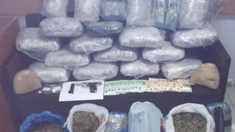 Θεσσαλονίκη: Ζευγάρι συνελήφθη για εμπόριο κάνναβης