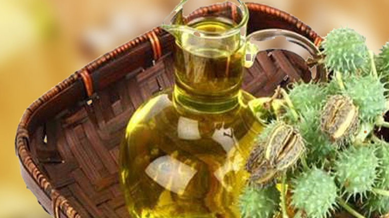 Γιατί το καστορέλαιο είναι ο αγαπημένος φίλος των μαλλιών μας