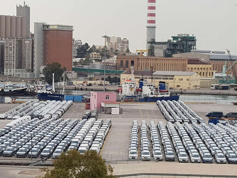 Πάνε... σφαίρα τα SUV της Nissan