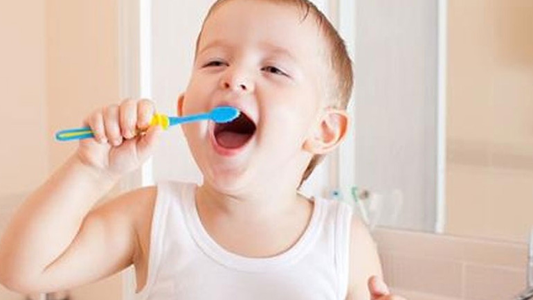 Πώς θα προστατεύσουμε τα δόντια των παιδιών: Συμβουλές από τον Οδοντιατρικό Σύλλογο Πειραιά