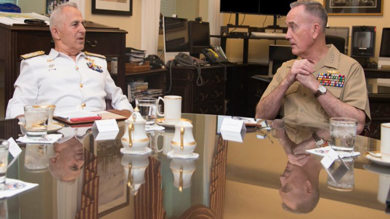 Συνάντηση του αρχηγού ΓΕΕΘΑ με τον Αμερικανό ομόλογό του στο Πεντάγωνο