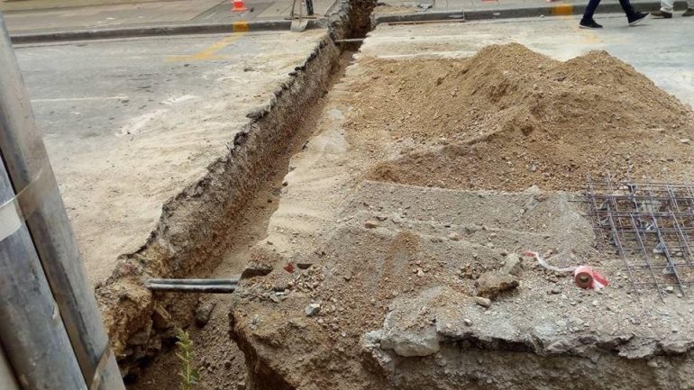 Κόπηκε ο δρόμος… στα δύο