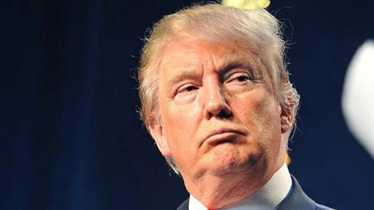 Τραμπ: «Δεν χρησιμοποιήθηκαν χρήματα της προεκλογικής εκστρατείας για να πληρωθεί η Στόρμι Ντάνιελς»