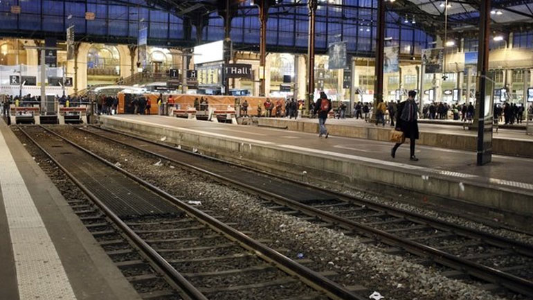 Γαλλία: Συνεχίζουν τις κινητοποιήσεις οι σιδηροδρομικοί εν όψει της συνάντησής τους με τον πρωθυπουργό