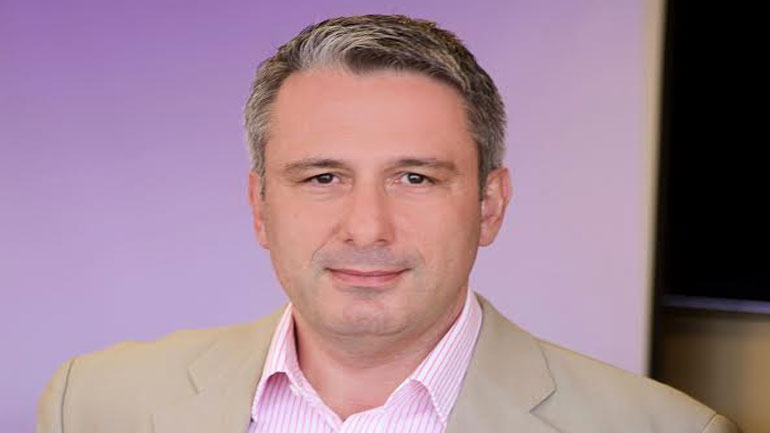 Ο Ανδρέας Αθανασόπουλος στις κεντρικές υπηρεσίες της Dixons Carphone