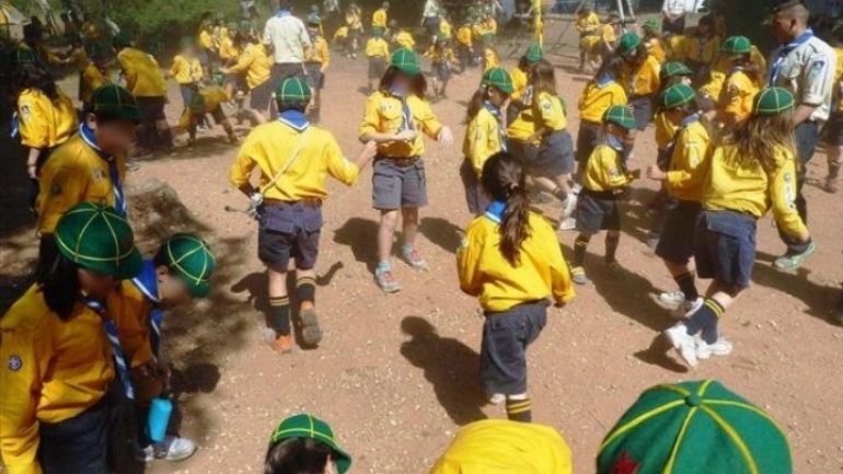 Στο γηροκομείο οι πρόσκοποι