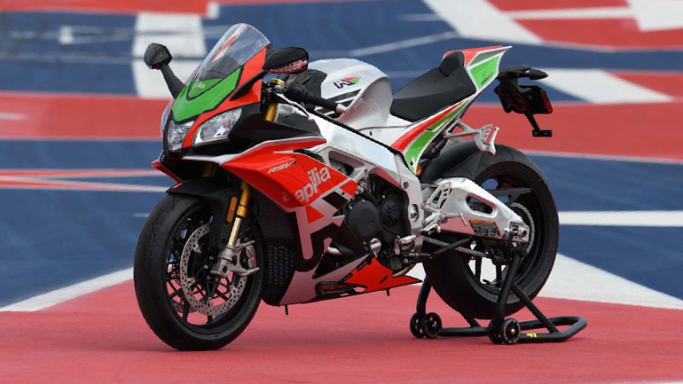 Aprilia RSV4 RF LE: Superbike με εσάνς… MotoGP