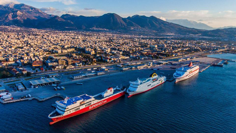 Σύλληψη παράνομου αλλοδαπού και του διακινητή του στην Πάτρα