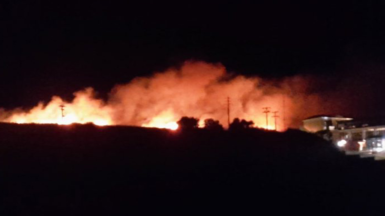 Κεφαλονιά: Εκκενώθηκε ξενοδοχείο– απειλείται από τη φωτιά και τον καπνό