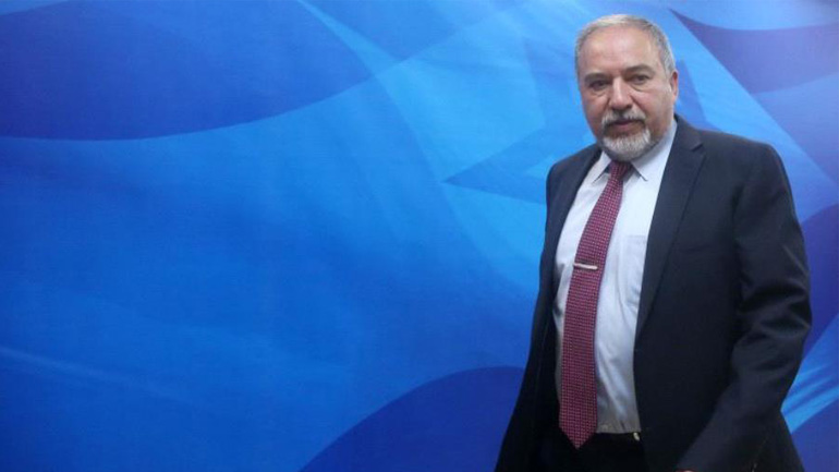 Ισραήλ: Ο Υπουργός Άμυνας Λίμπερμαν απορρίπτει τη συγγνώμη του Αμπάς για τα σχόλια για τους Εβραίους