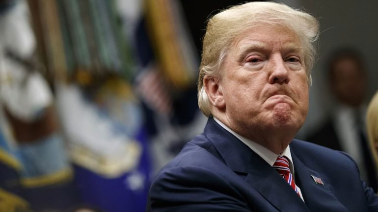 Τραμπ: «Οι δικηγόροι μου με συμβούλευσαν να μην καταθέσω στον ειδικό εισαγγελέα Ρόμπερτ Μιούλερ»