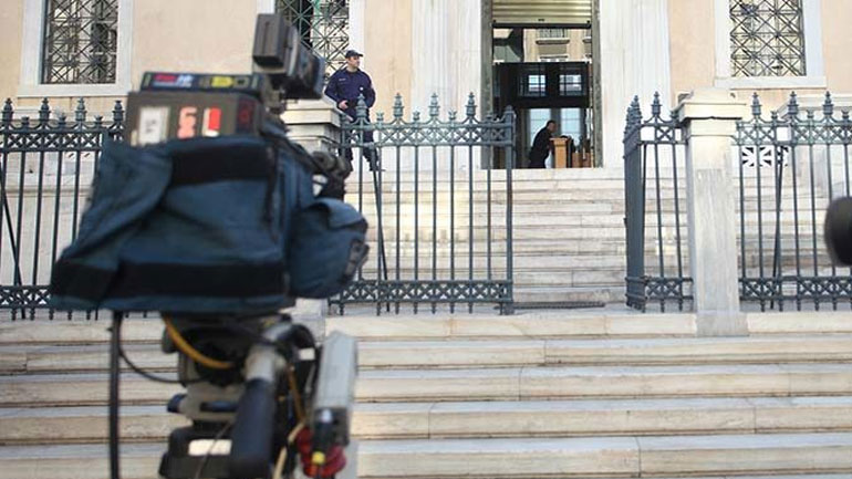 Το ΣτΕ αποφασίζει και πάλι για τις τηλεοπτικές άδειες