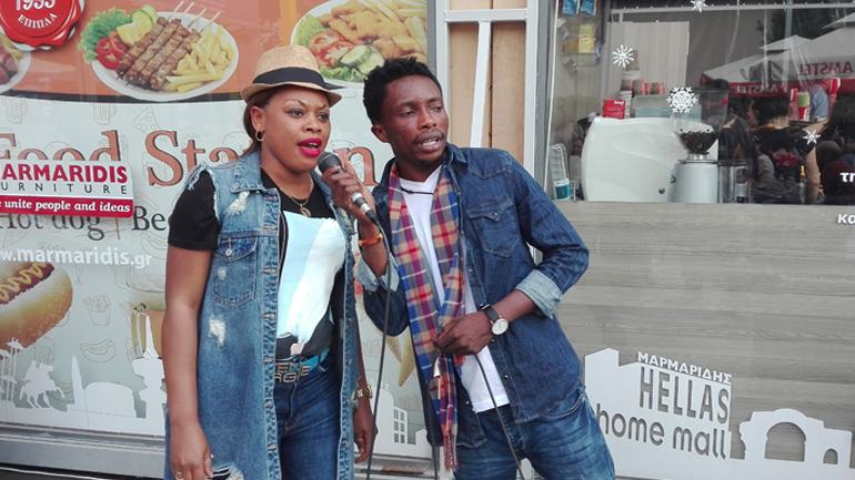 Πινελιές τέχνης από πρόσφυγες του Κονγκό στη Διεθνή Έκθεση Βιβλίου