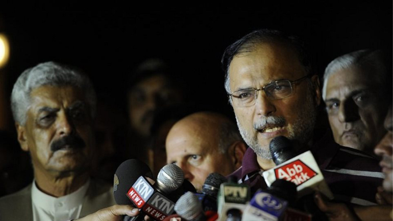 Πακιστάν: Απόπειρα δολοφονίας κατά του υπουργού Εξωτερικών