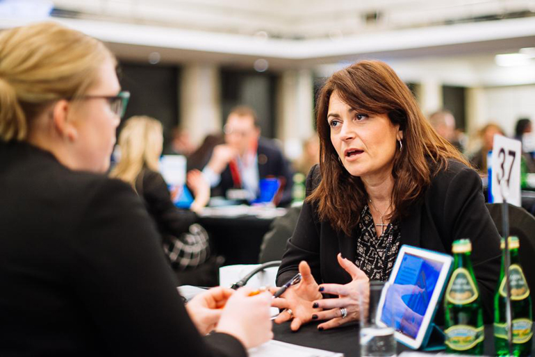 Η Ρένα Γκίνη